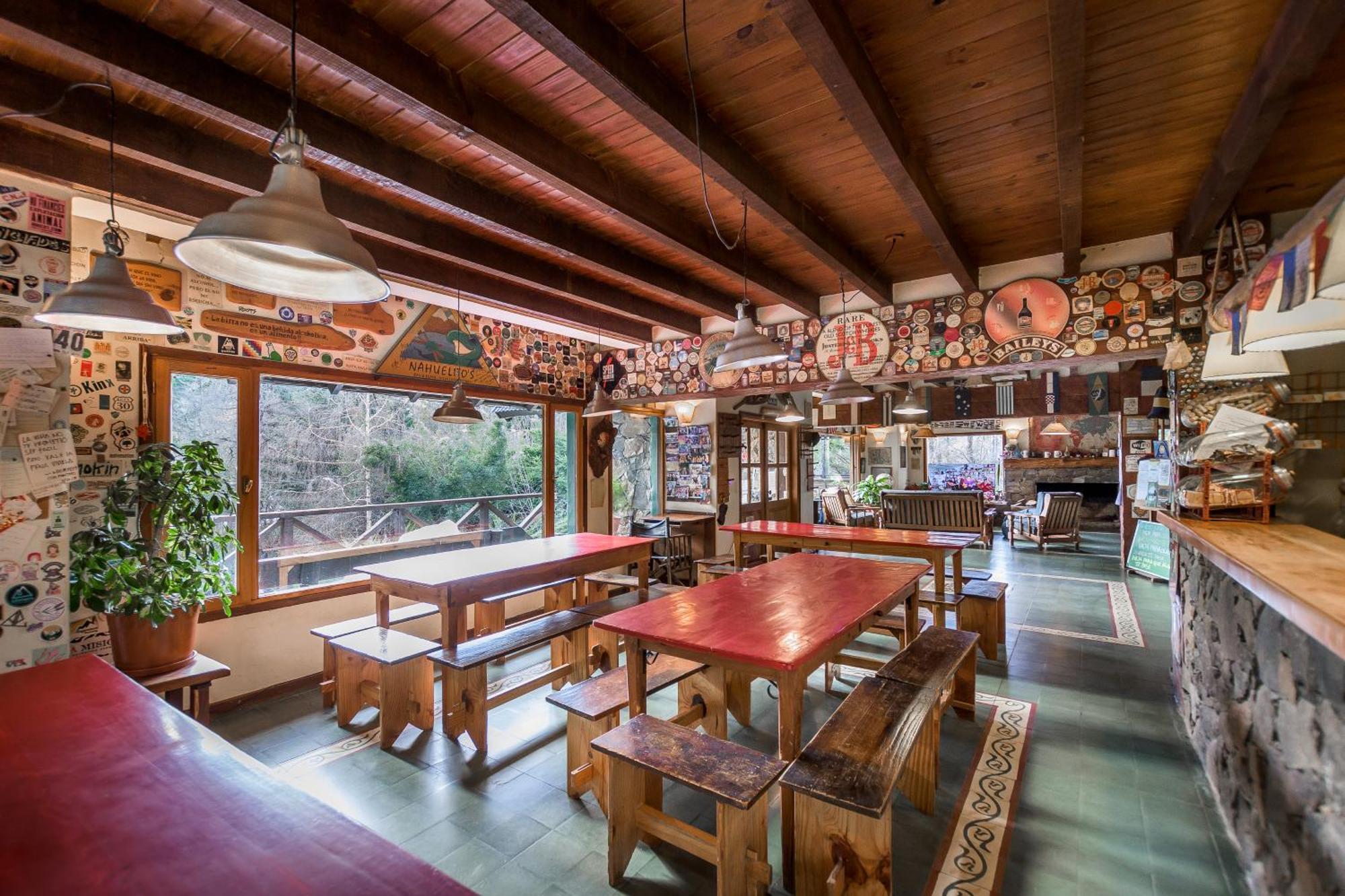 Hostel La Angostura Вилья-ла-Ангостура Экстерьер фото