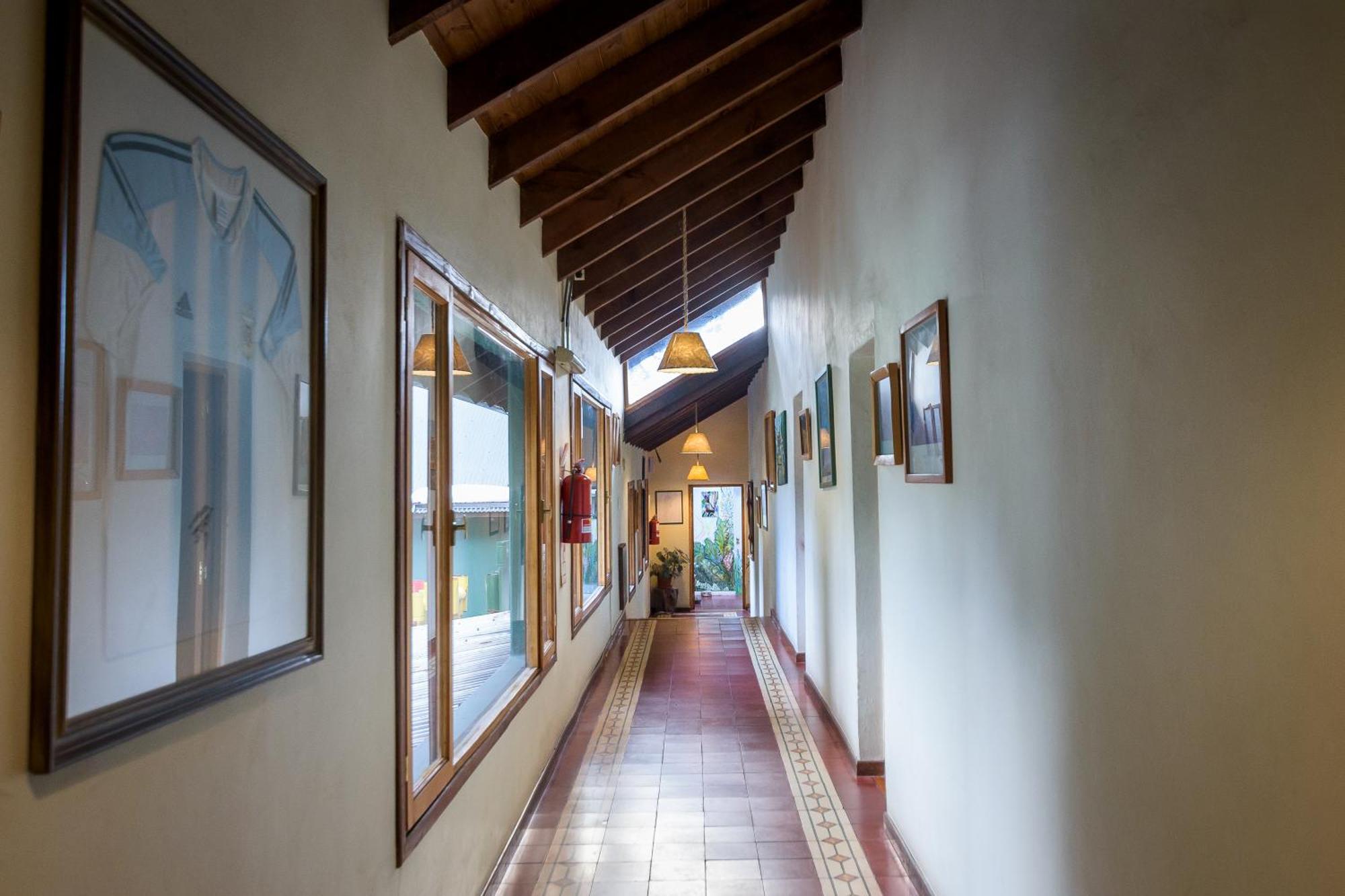 Hostel La Angostura Вилья-ла-Ангостура Экстерьер фото