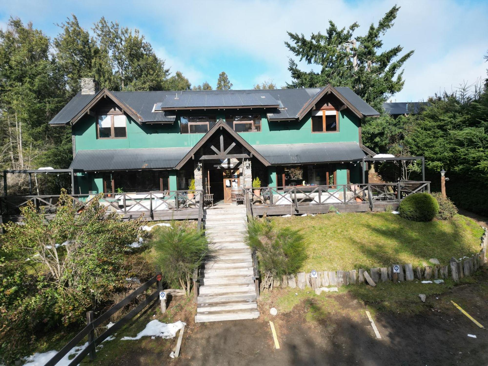 Hostel La Angostura Вилья-ла-Ангостура Экстерьер фото