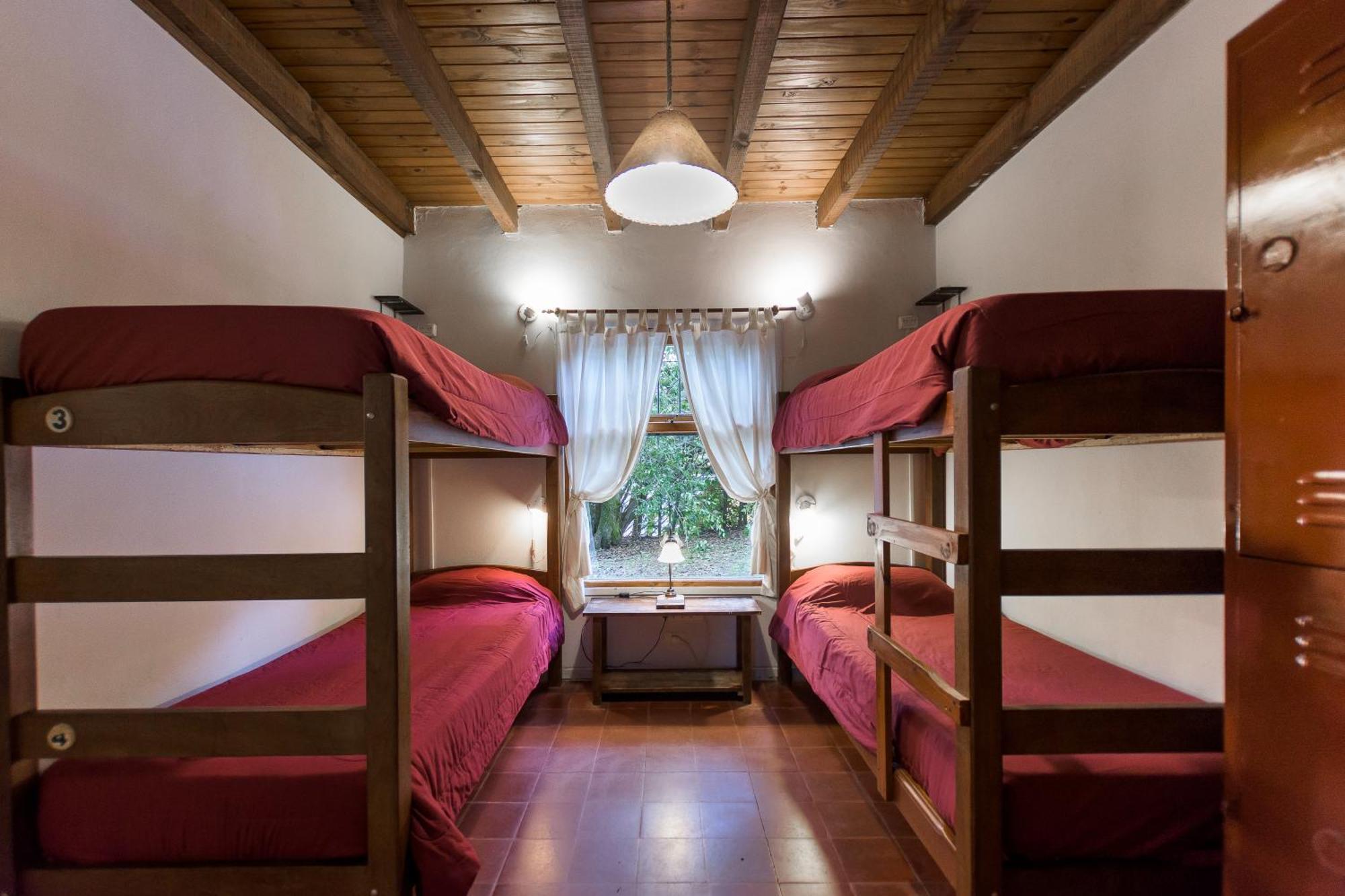 Hostel La Angostura Вилья-ла-Ангостура Экстерьер фото