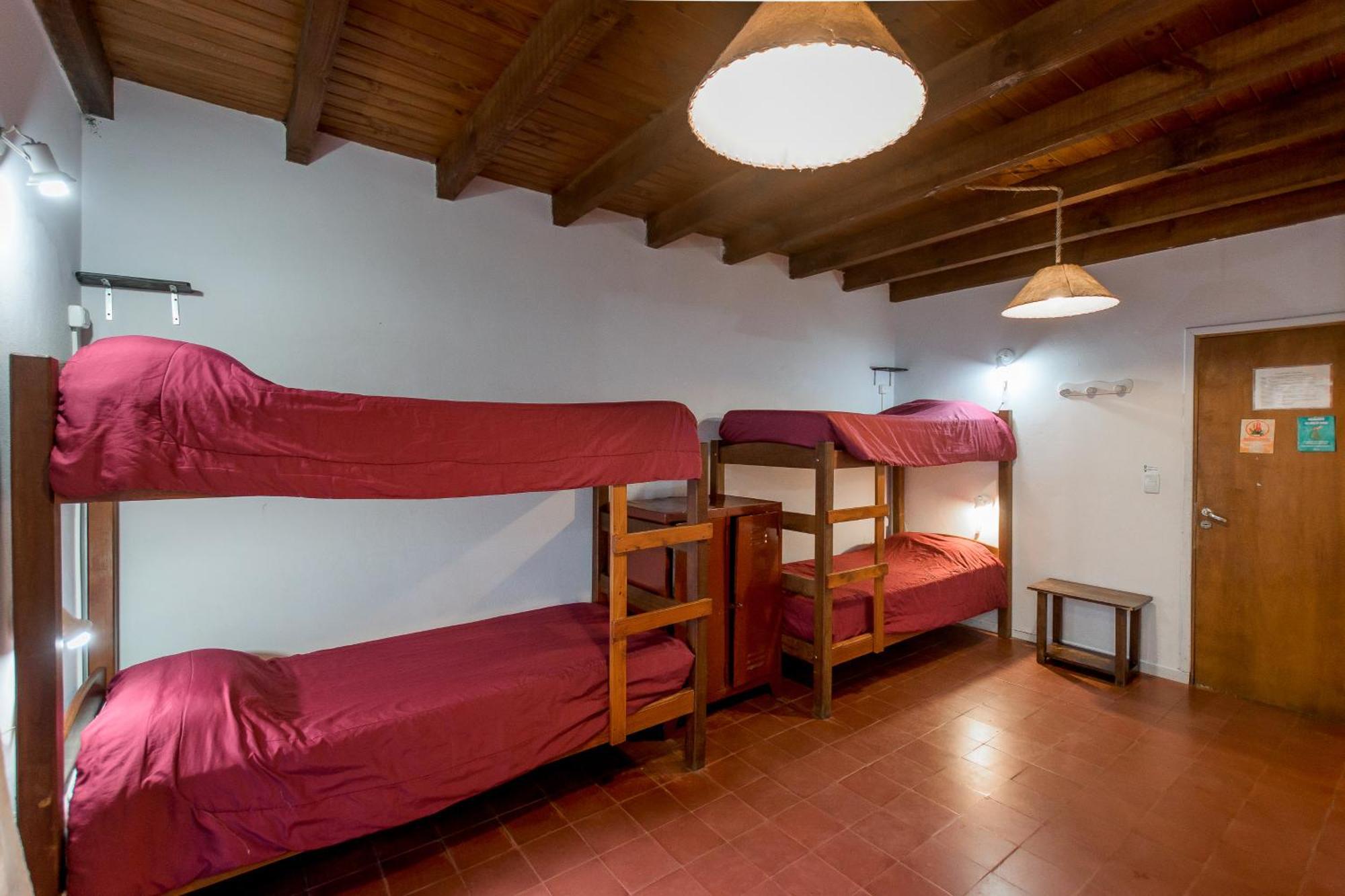 Hostel La Angostura Вилья-ла-Ангостура Экстерьер фото